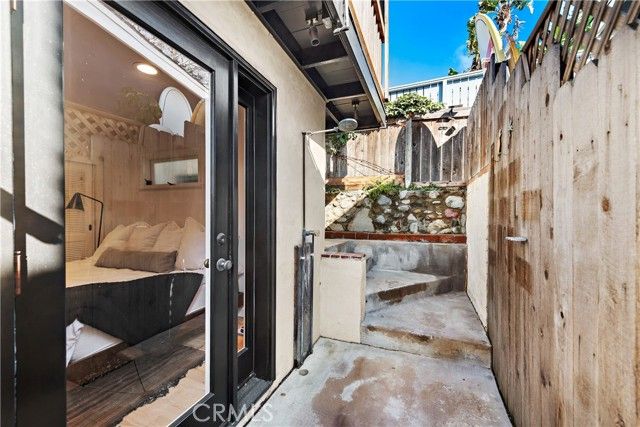 31966 10th Avenue, Laguna Beach, CA 92651