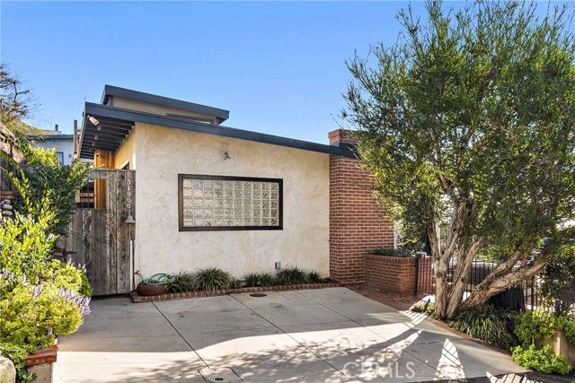 31966 10th Avenue, Laguna Beach, CA 92651