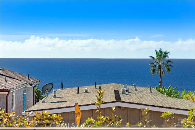 31966 10th Avenue, Laguna Beach, CA 92651