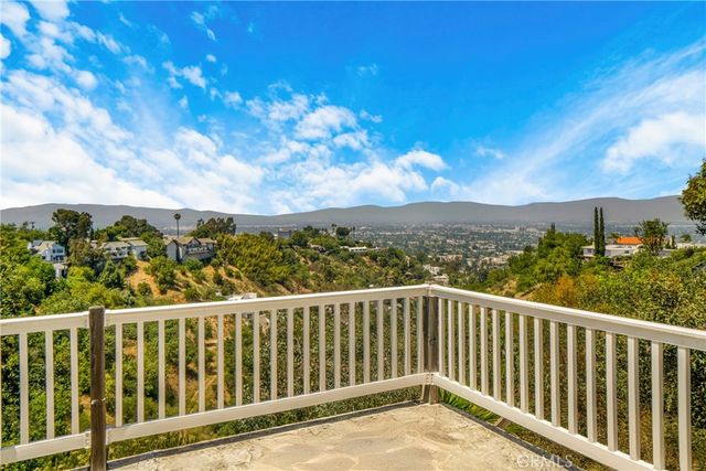 3837 Sherview, Sherman Oaks, CA 91403