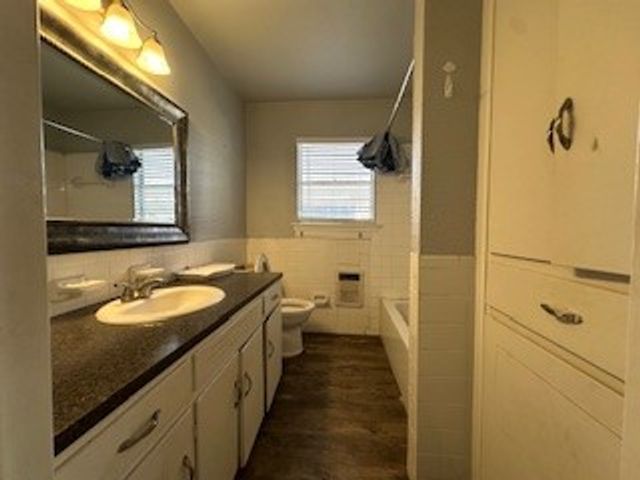 208 Bagin Street, Whitesboro, TX 76273