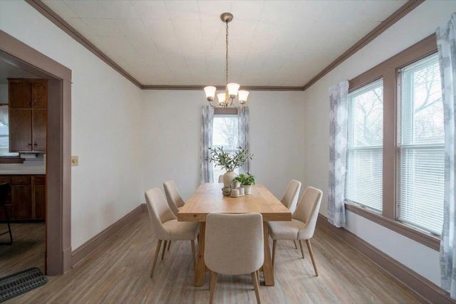 812 POWERS STREET, Oshkosh, WI 54901