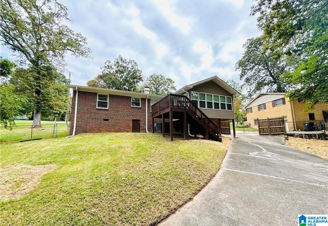 2124 3RD STREET NW, Center Point, AL 35215