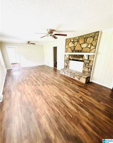 2124 3RD STREET NW, Center Point, AL 35215