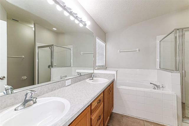 319 ERIE COURT, Kissimmee, FL 34759