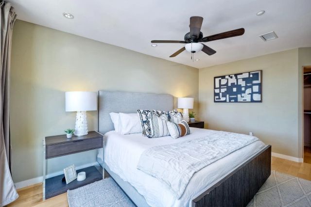 1052 Anchorage Ln, San Diego, CA 92106