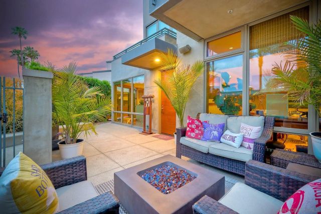 1052 Anchorage Ln, San Diego, CA 92106