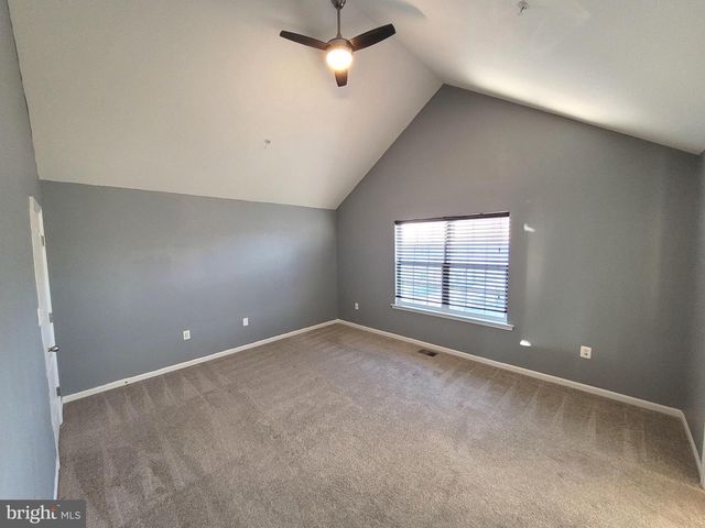 8 CINDY LN, Capitol Heights, MD 20743