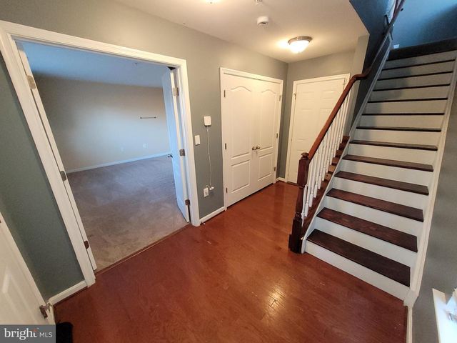 8 CINDY LN, Capitol Heights, MD 20743