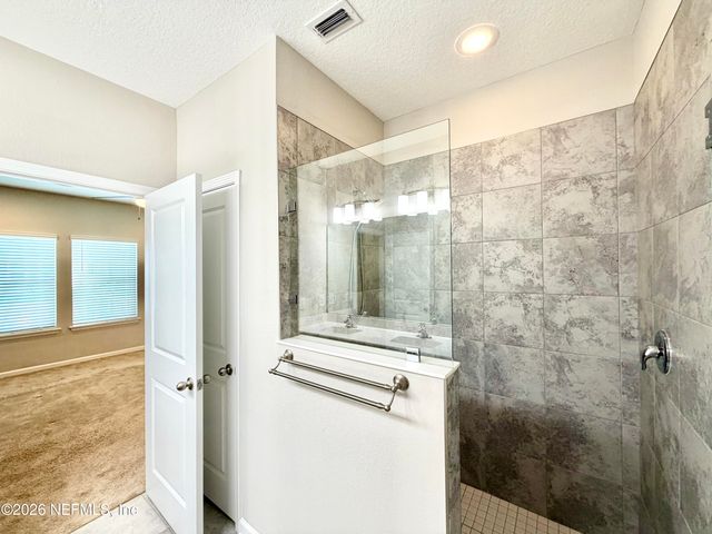 417 PINE BLUFF Drive, St. Johns, FL 32092
