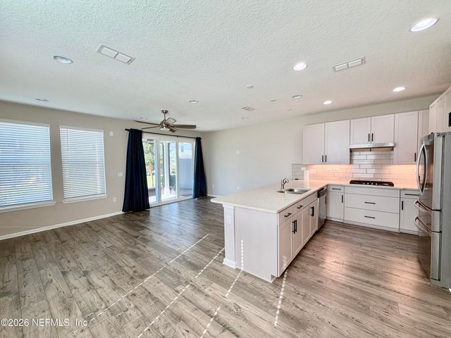 417 PINE BLUFF Drive, St. Johns, FL 32092