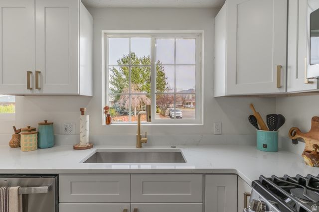 500 E JULEP DR, Salt Lake City, UT 84107