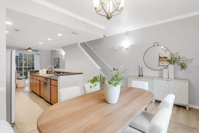 5246 HAMPTON BEACH PLACE, Tampa, FL 33609