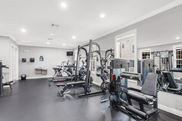 5246 HAMPTON BEACH PLACE, Tampa, FL 33609