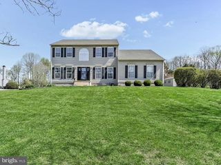 24 PELHAM DR, Landenberg, PA 19350