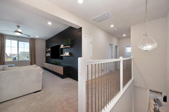 4532 Cloverleaf Way, Roseville, CA 95747