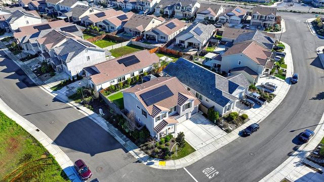 4532 Cloverleaf Way, Roseville, CA 95747