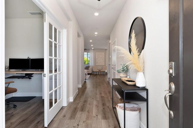 4532 Cloverleaf Way, Roseville, CA 95747