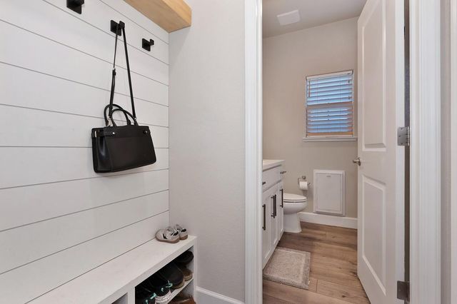 4532 Cloverleaf Way, Roseville, CA 95747