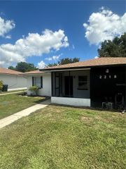 2218 LEO DRIVE B, Auburndale, FL 33823
