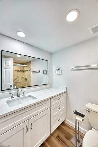 1740 Pine Valley DR # 215, Fort Myers, FL 33907