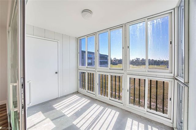 1740 Pine Valley DR # 215, Fort Myers, FL 33907