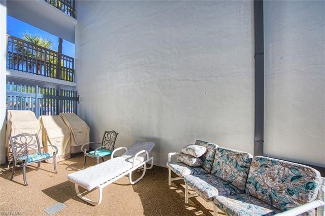 1740 Pine Valley DR # 215, Fort Myers, FL 33907