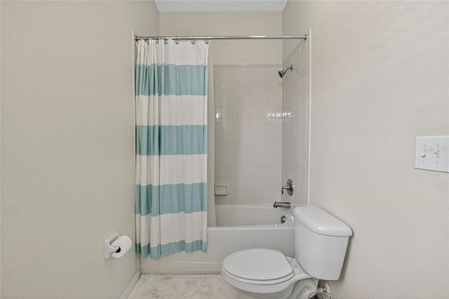 8435 HUNTERS FORK LOOP, Ruskin, FL 33573