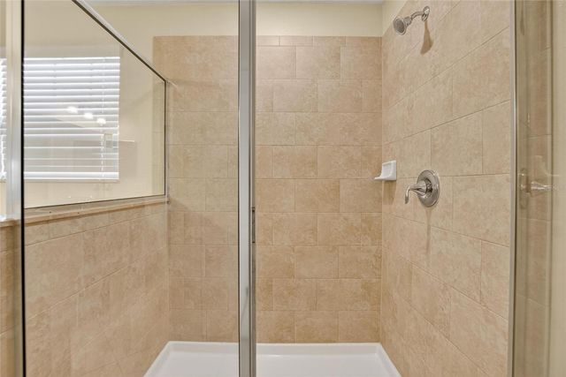 8435 HUNTERS FORK LOOP, Ruskin, FL 33573