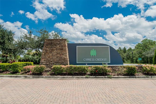 8435 HUNTERS FORK LOOP, Ruskin, FL 33573