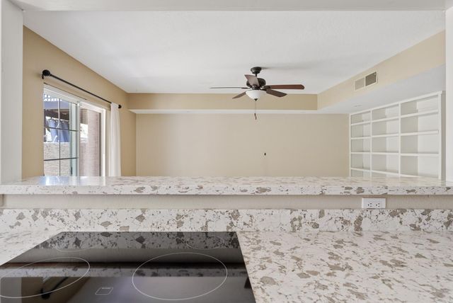 2232 W Lindner Avenue Unit 15, Mesa, AZ 85202