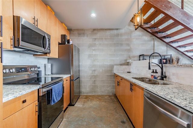 2001 E 2ND AVENUE 20, Tampa, FL 33605