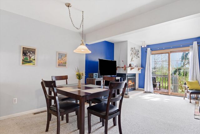 2670 Packard Road, Ann Arbor, MI 48104