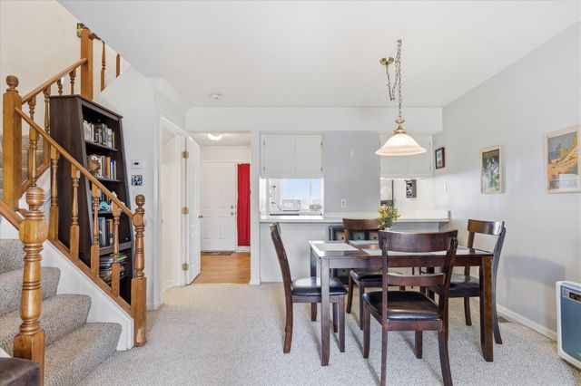 2670 Packard Road, Ann Arbor, MI 48104
