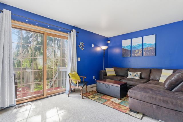 2670 Packard Road, Ann Arbor, MI 48104