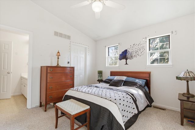 2670 Packard Road, Ann Arbor, MI 48104