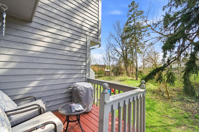 2670 Packard Road, Ann Arbor, MI 48104