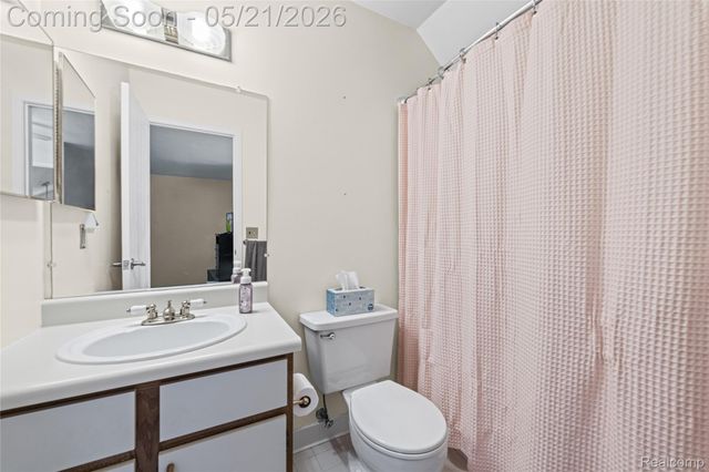 3779 Heritage Parkway 41, Dearborn, MI 48124