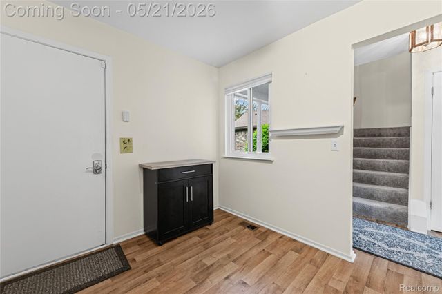 3779 Heritage Parkway 41, Dearborn, MI 48124