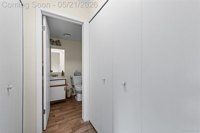 3779 Heritage Parkway 41, Dearborn, MI 48124