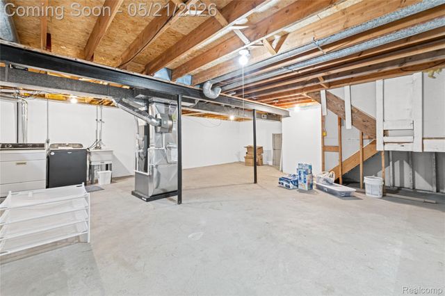 3779 Heritage Parkway 41, Dearborn, MI 48124