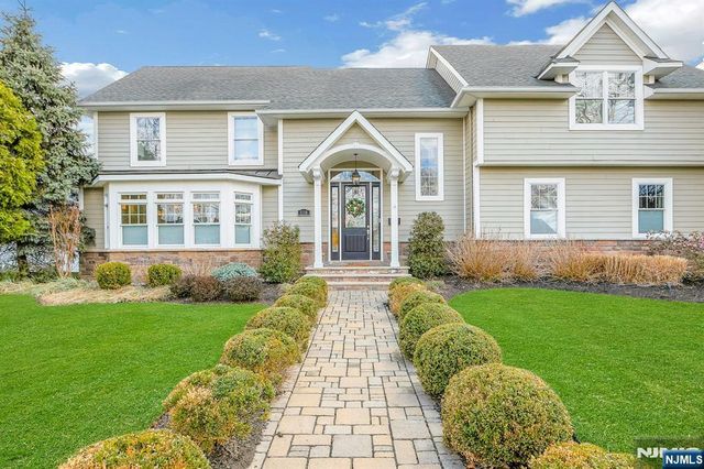 110 Terbell Parkway, River Vale, NJ 07675