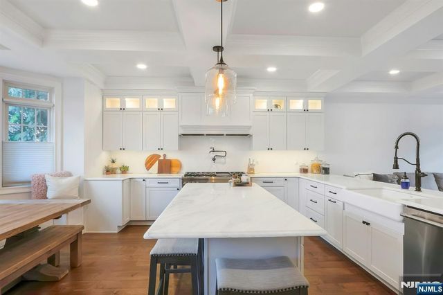 110 Terbell Parkway, River Vale, NJ 07675