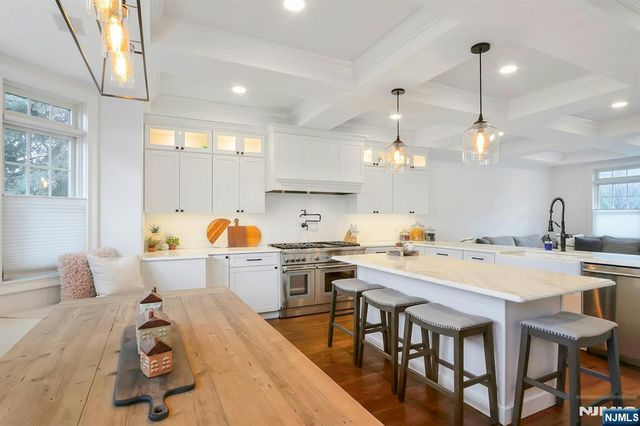 110 Terbell Parkway, River Vale, NJ 07675