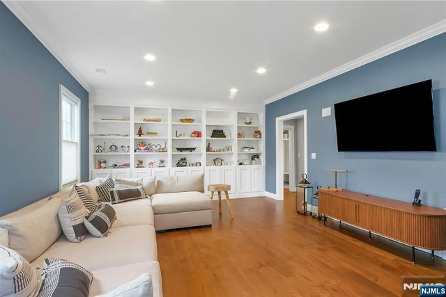 110 Terbell Parkway, River Vale, NJ 07675