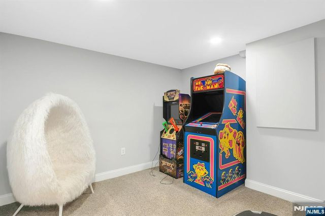 110 Terbell Parkway, River Vale, NJ 07675