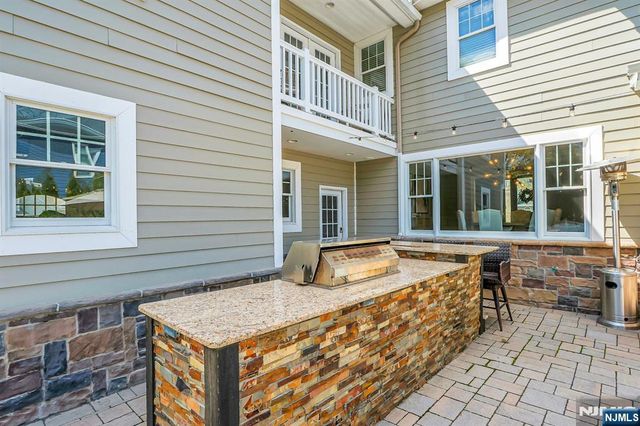 110 Terbell Parkway, River Vale, NJ 07675