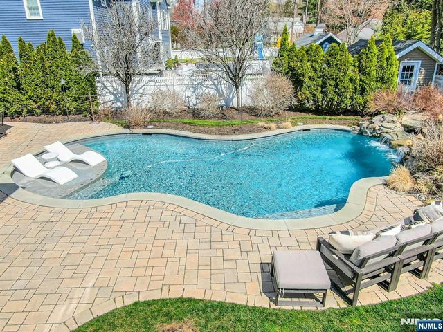 110 Terbell Parkway, River Vale, NJ 07675