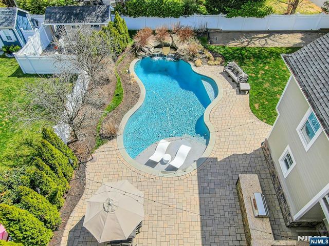 110 Terbell Parkway, River Vale, NJ 07675