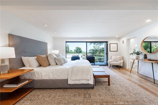 14650 Lacota Place, Sherman Oaks, CA 91403